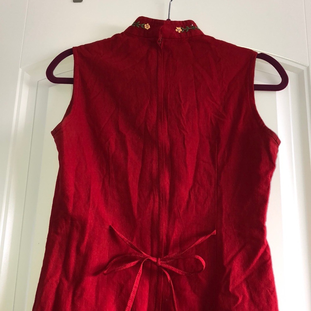 Red dress - Picture 6 of 7